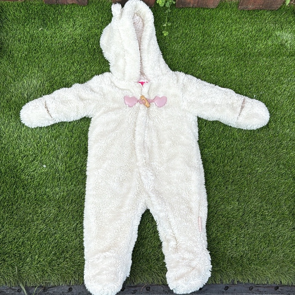 Wippette Cream Hooded Girls Footie Size 6-9
